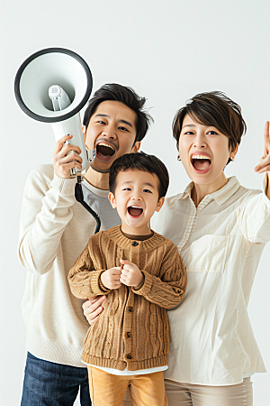 幸福一家人人物出游摄影图