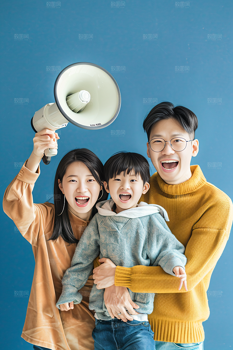幸福一家人开心肖像摄影图