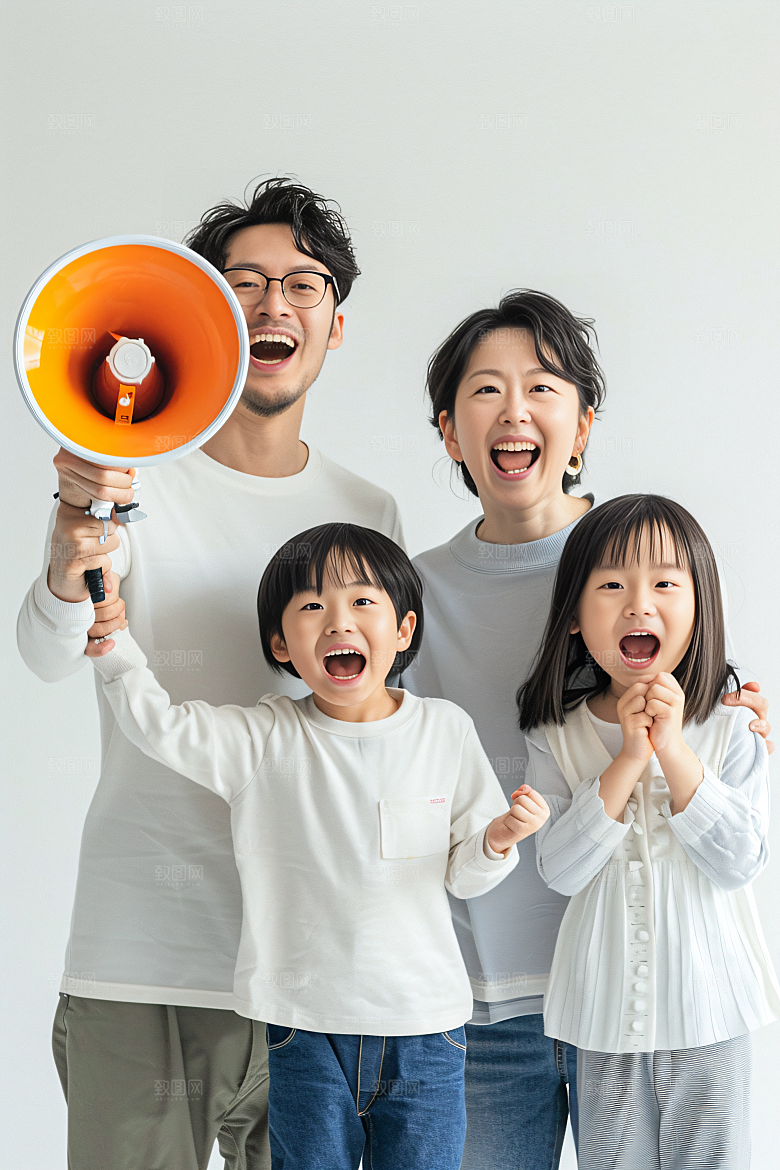 幸福一家人家庭相聚摄影图