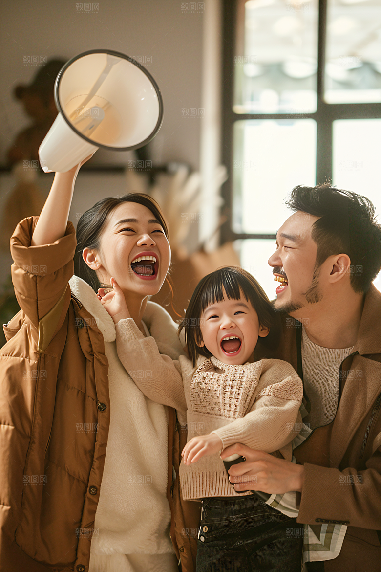 幸福一家人肖像人物摄影图