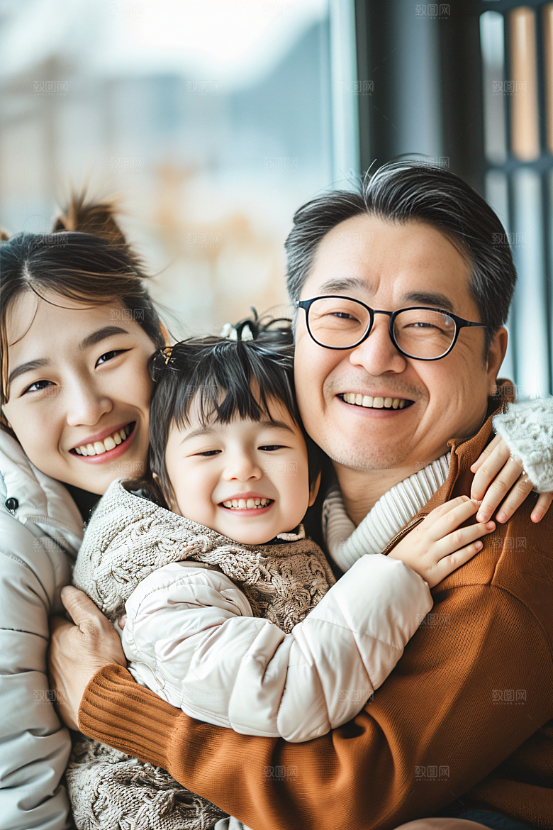 幸福一家人家庭出行摄影图