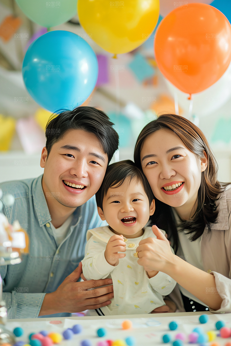 幸福一家人家庭开心摄影图
