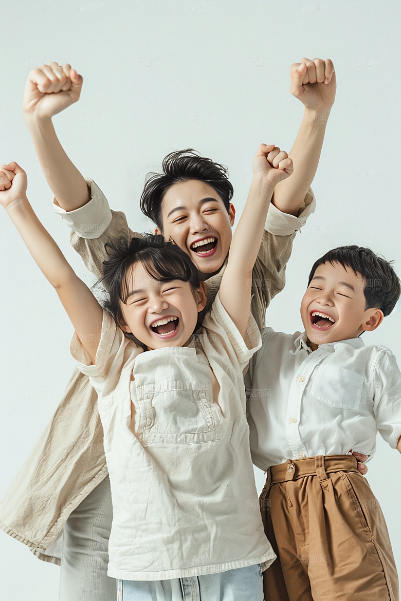 幸福一家人家庭三口之家摄影图