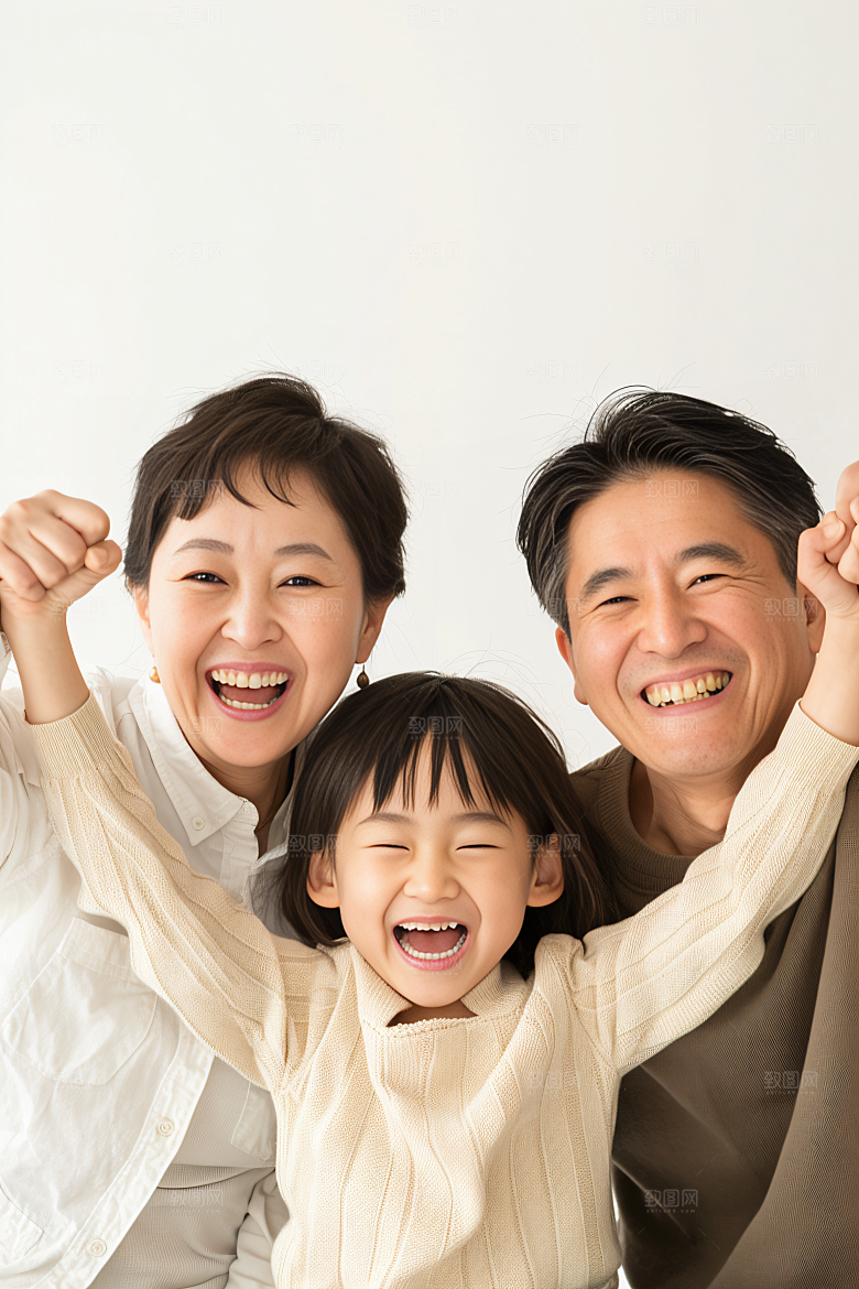 幸福一家人相聚家庭摄影图