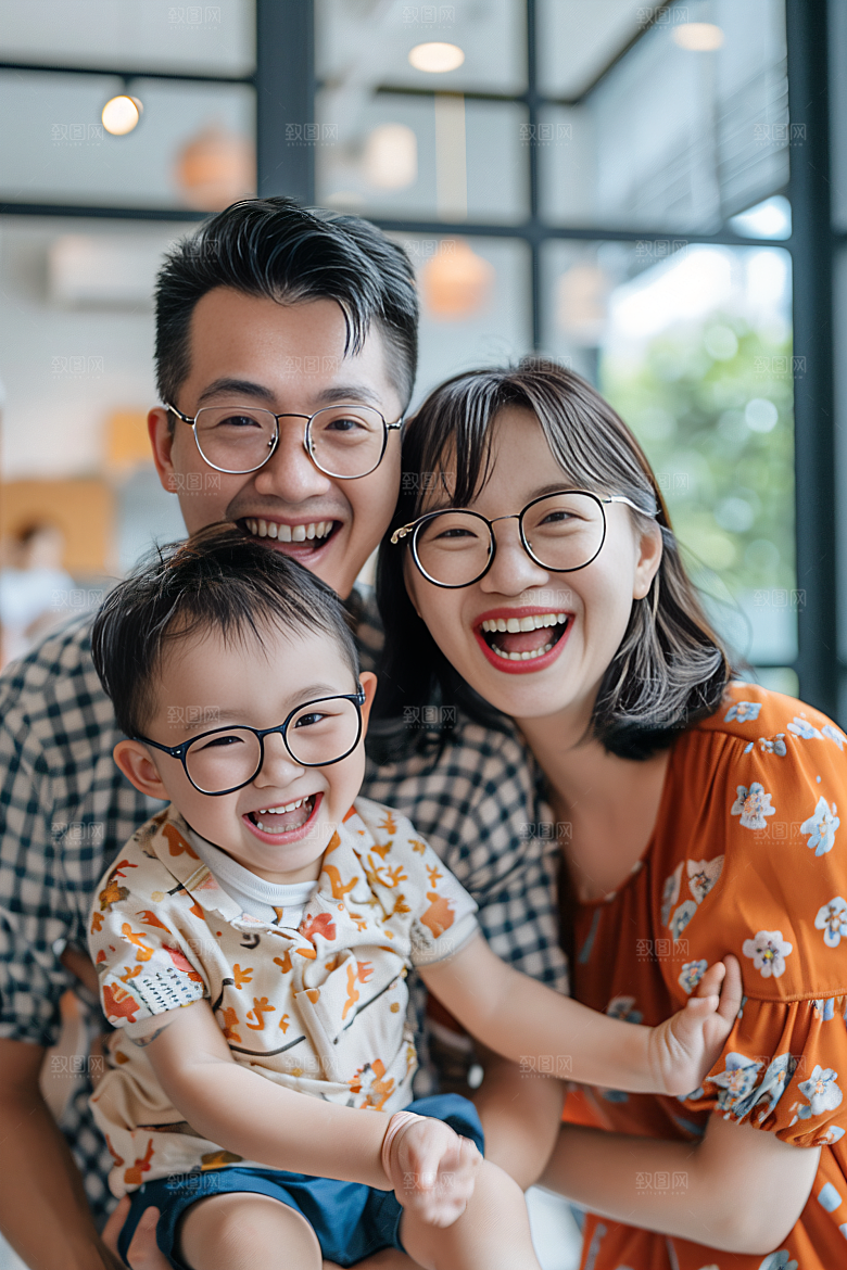 幸福一家人亲子家庭摄影图