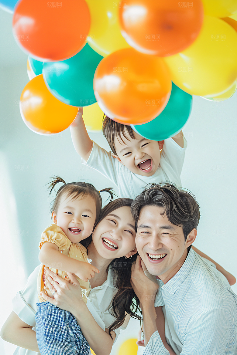 幸福一家人亲子出游摄影图