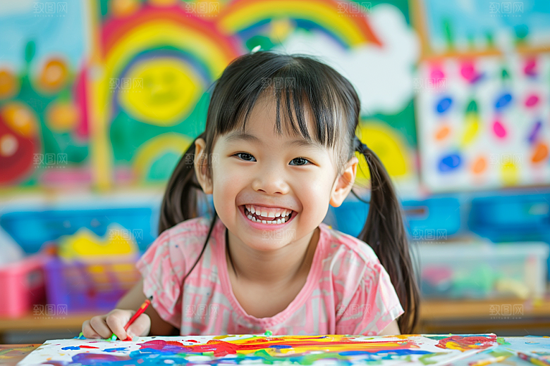 幼儿园里的小朋友上学学生摄影图
