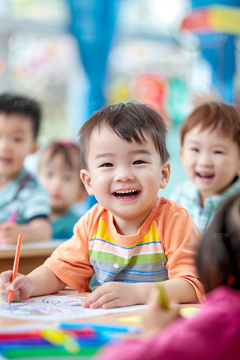 幼儿园里的小朋友学生高清摄影图