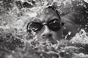 游泳运动员竞技高清摄影图