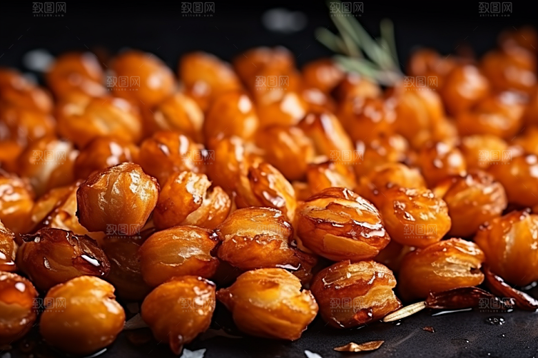油炸黄金豆膨化食品小吃摄影图