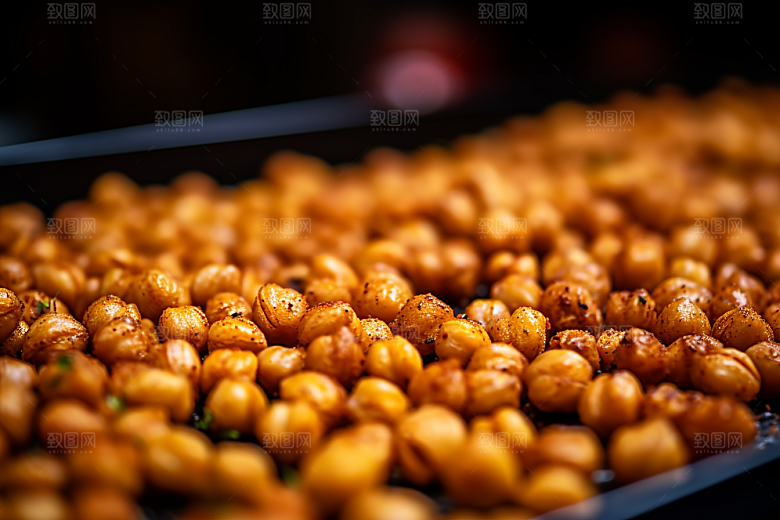油炸黄金豆油炸食品美食摄影图
