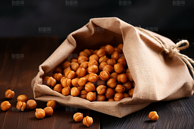 油炸黄金豆零食膨化食品摄影图