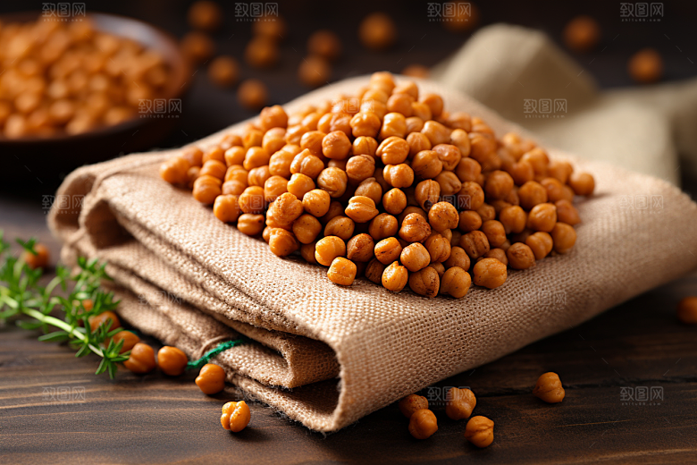 油炸黄金豆小吃美味摄影图
