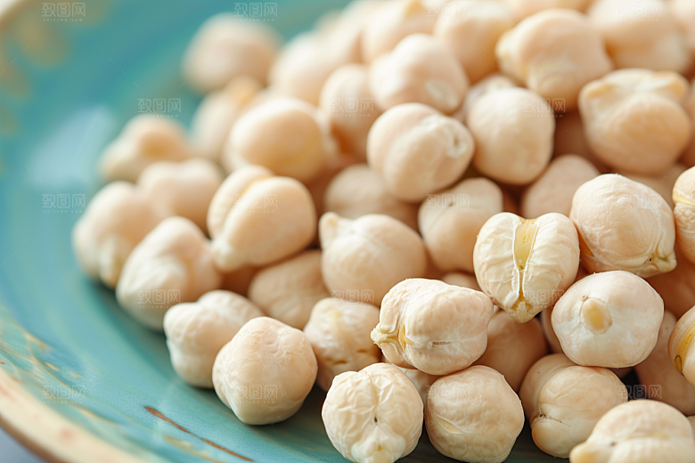 油炸黄金豆美味美食摄影图