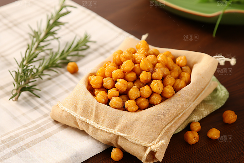 油炸黄金豆美食高清摄影图