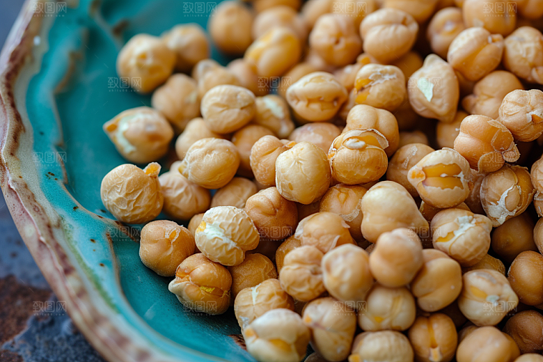 油炸黄金豆美食地方特色摄影图