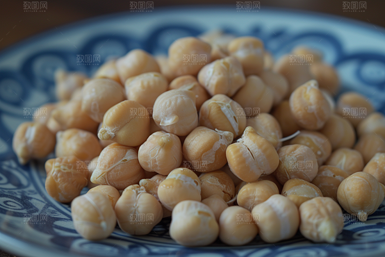 油炸黄金豆小吃膨化食品摄影图