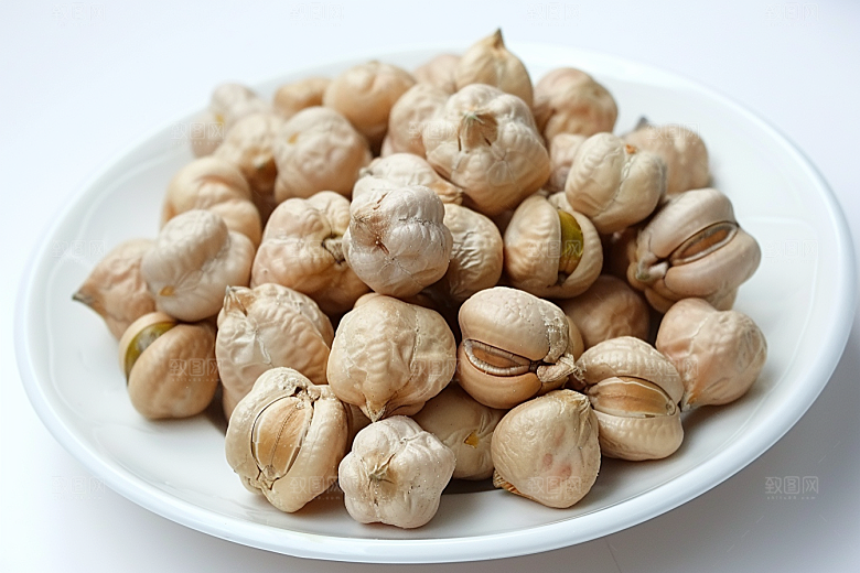 油炸黄金豆美食小吃摄影图