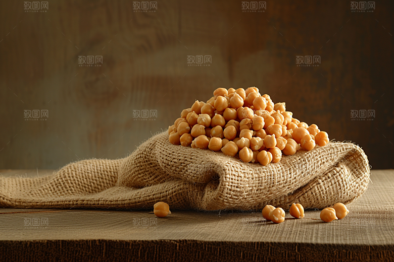 油炸黄金豆小吃油炸食品摄影图
