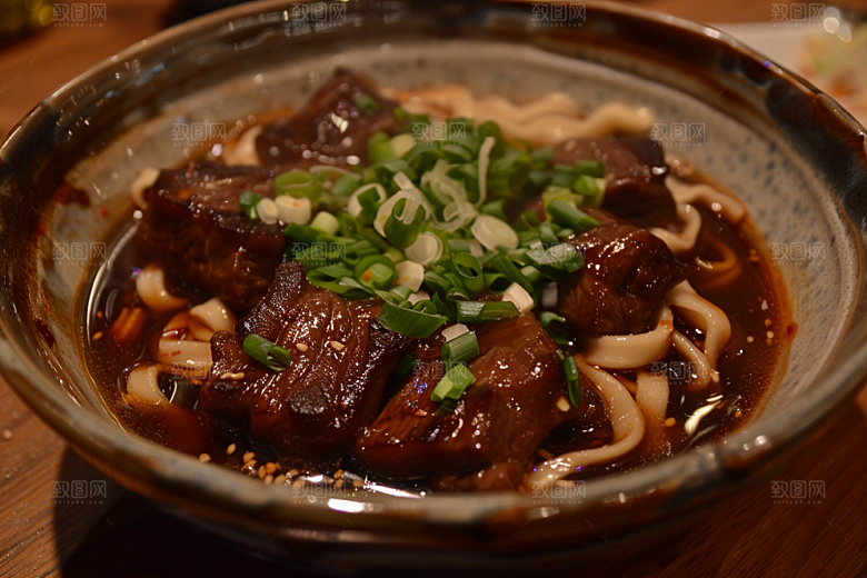 早餐面条拉面美味摄影图