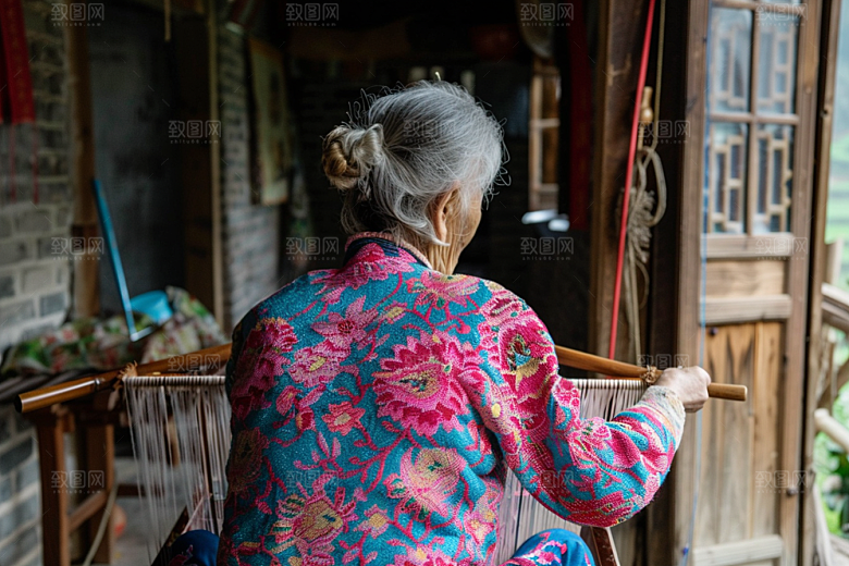 母亲织毛衣高清温暖摄影图