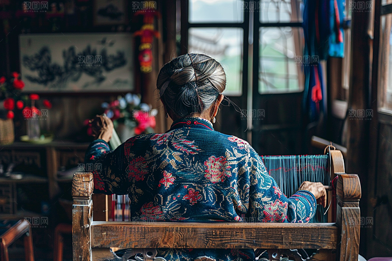 母亲织毛衣慈母手中线老人摄影图