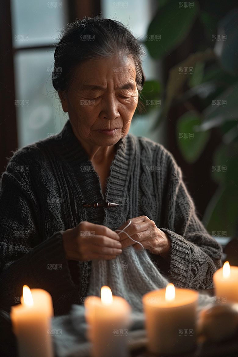 母亲织毛衣温暖背影摄影图