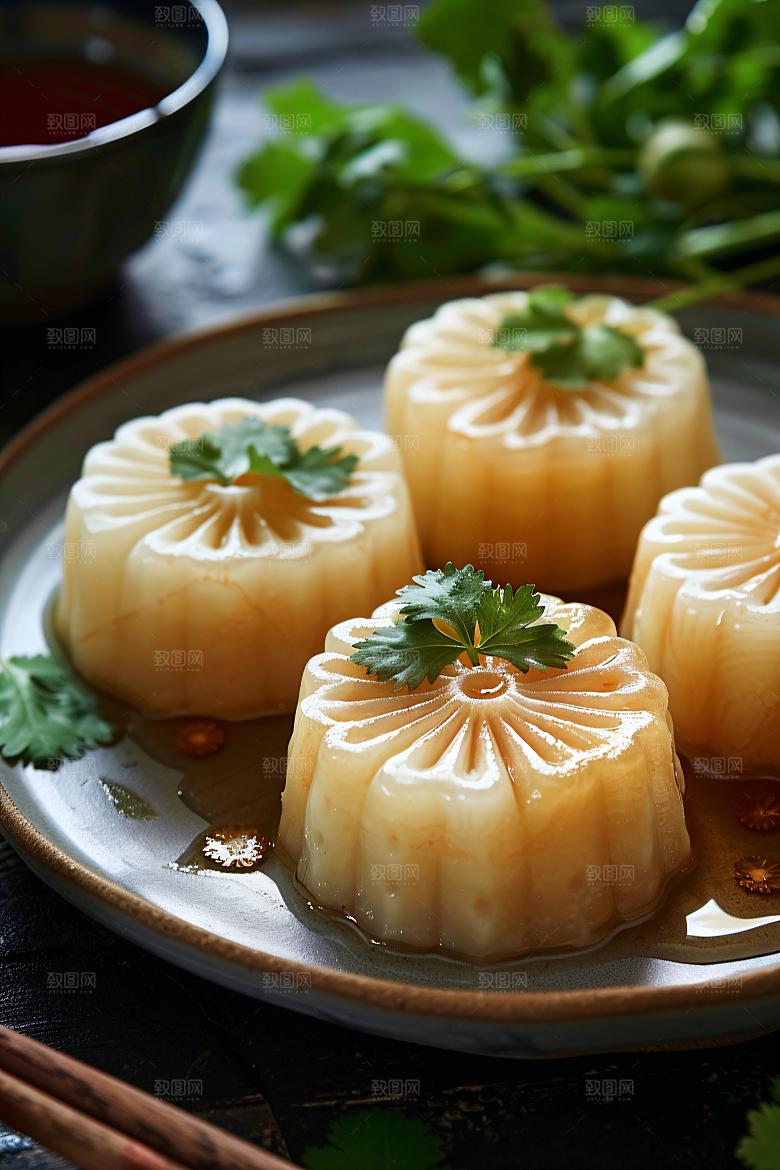 中秋月饼习俗莲蓉月饼摄影图