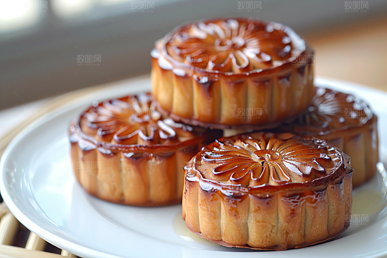 中秋月饼广式月饼传统节日摄影图
